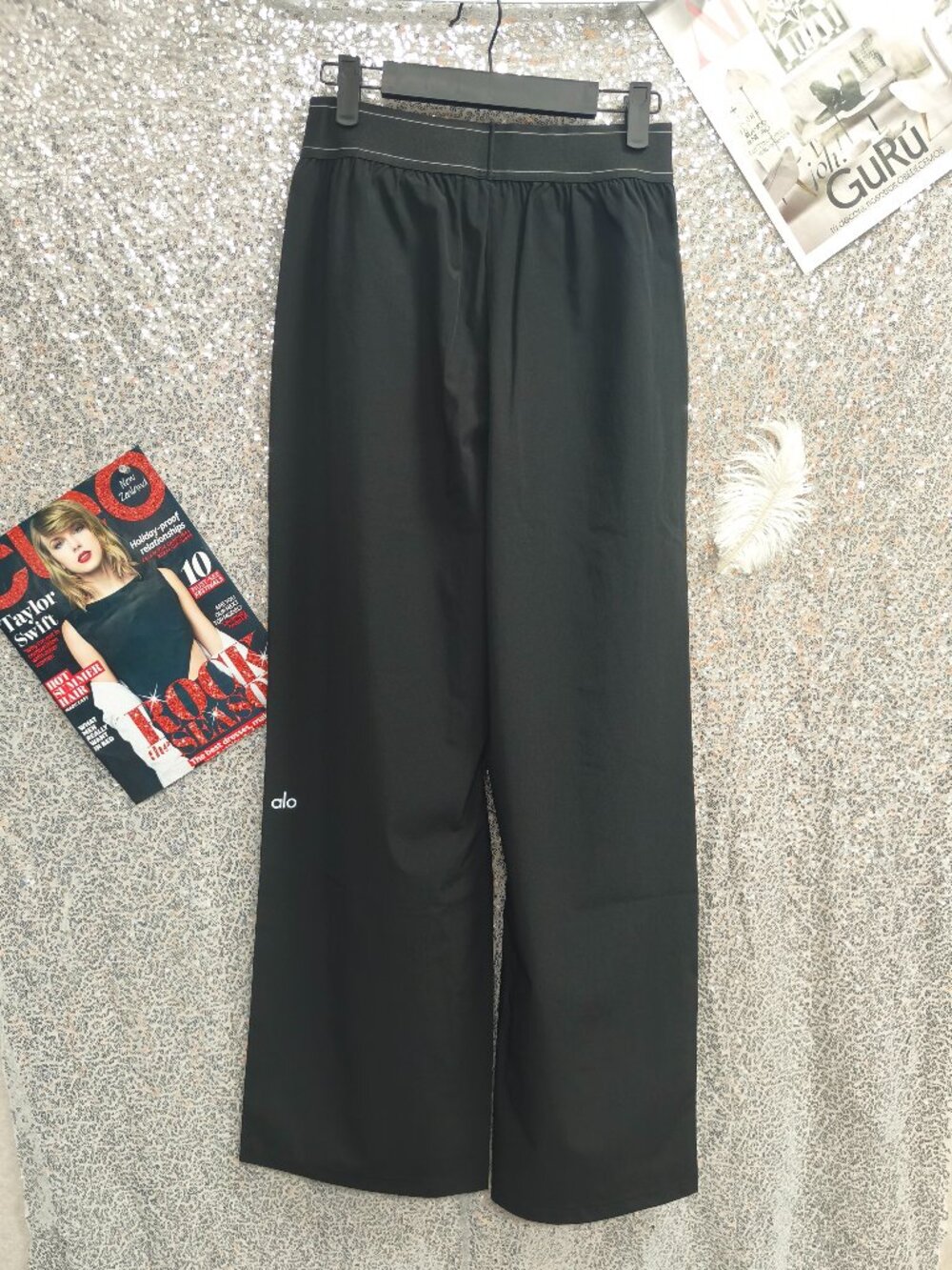NWT Alo Yoga Black Suit Up Trouser 🥨 Women's Regular 30" Inseam Daily Pants 💗 - Picture 3 of 7